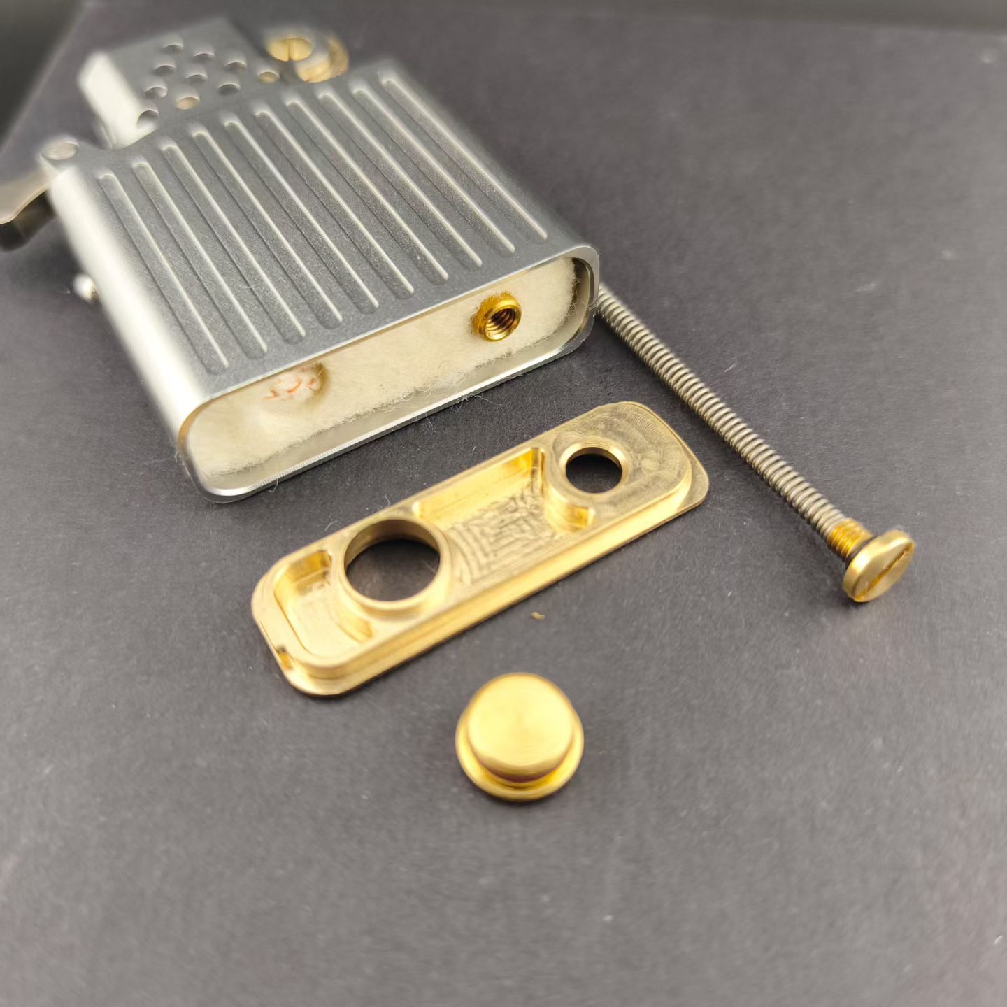 Aluminum Alloy CNC Sealed Oil  - đánh giá và giá Lighter Insert Zippo